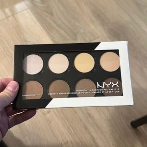 Brand New NYX HIGHLIGHT & CONTOUR PRO PALETTE